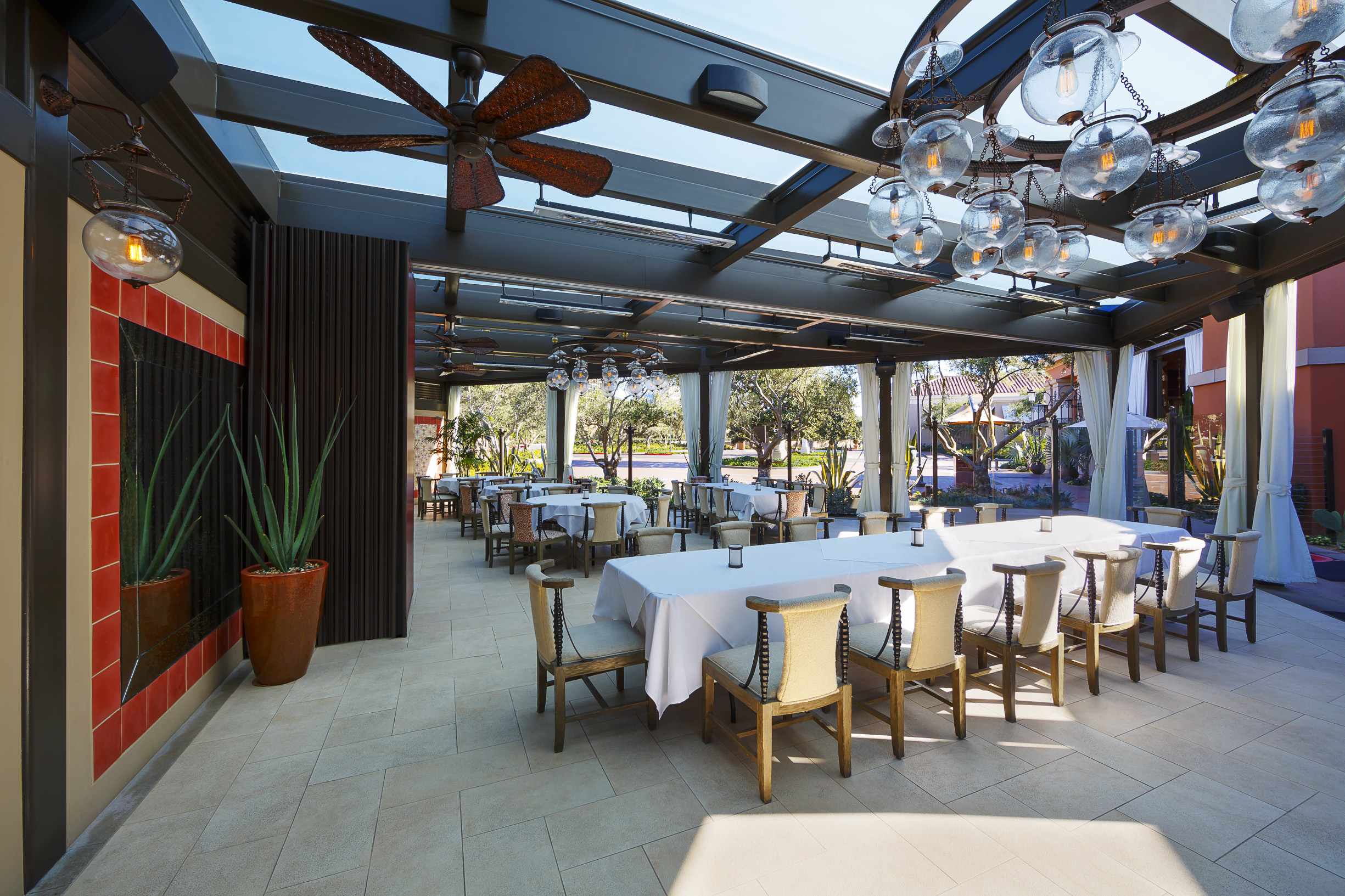 RED O PATIO AND RESTAURANT